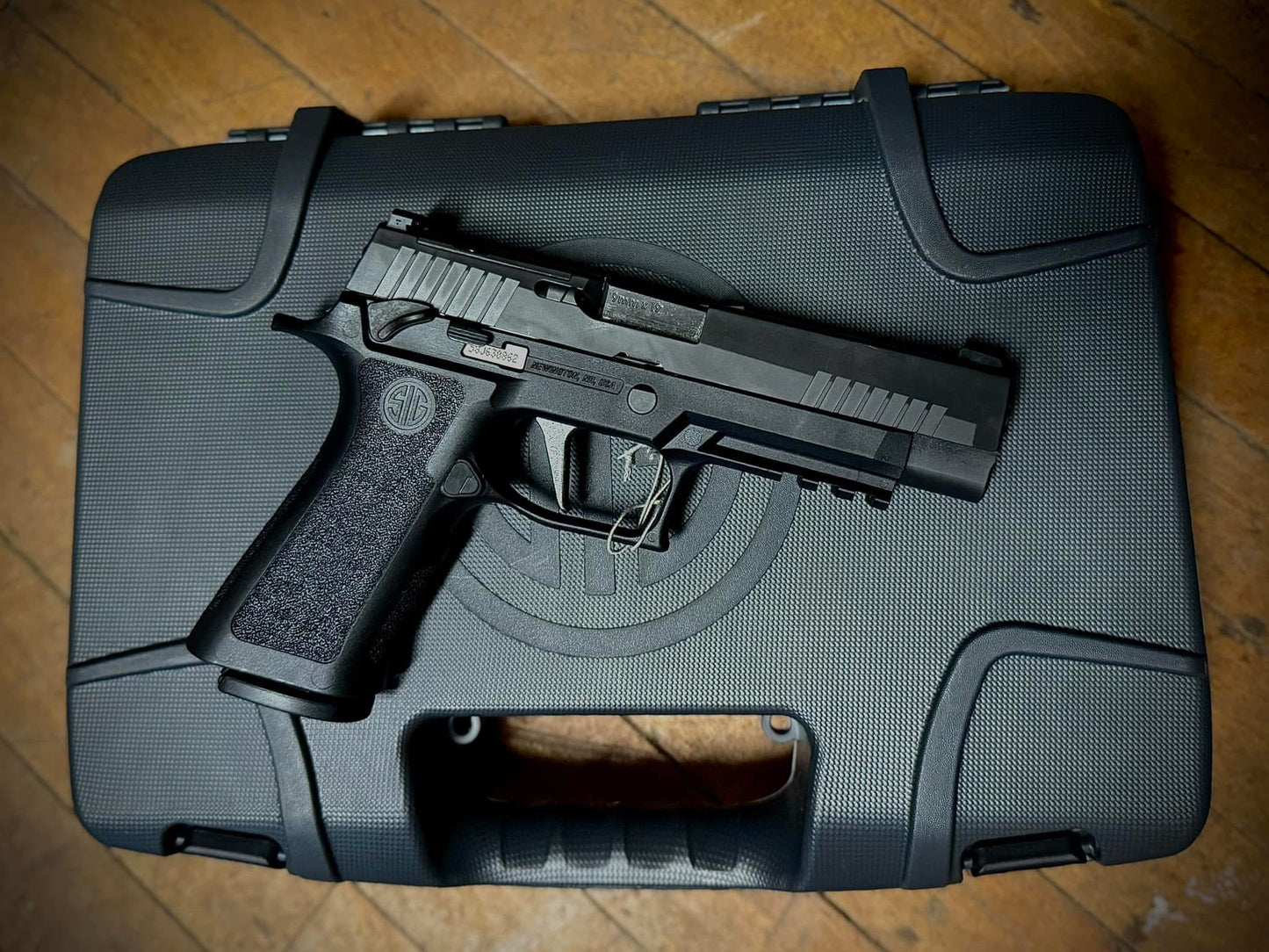 Sig Sauer P320 Full size