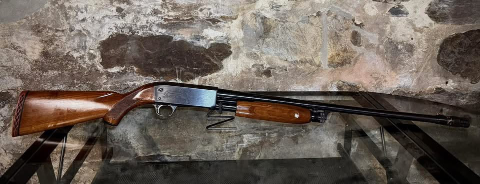 Ithaca Model 37 Featherlight